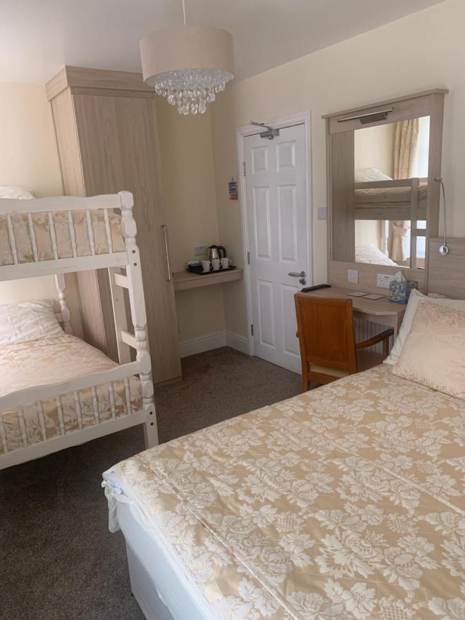The Stafford Bed & Breakfast Blackpool